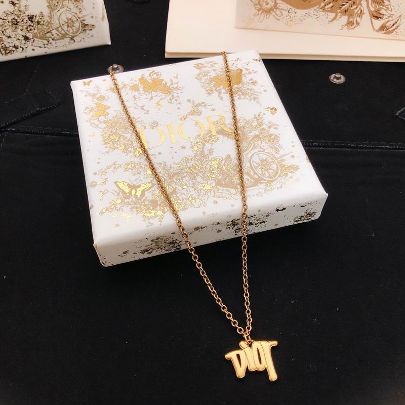Dior Necklace 04yxs173
